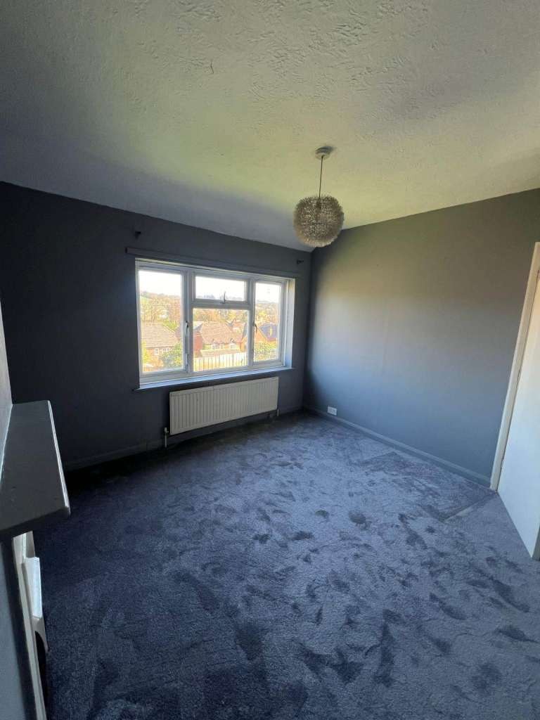 Room in Thatcham, Berkshire, RG18 0SH