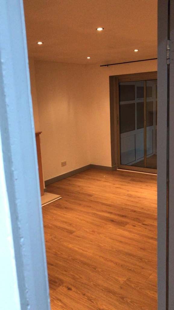 3 Bedroom Property for Rent in Swindon (Windrush Rd, SN25 3BS)