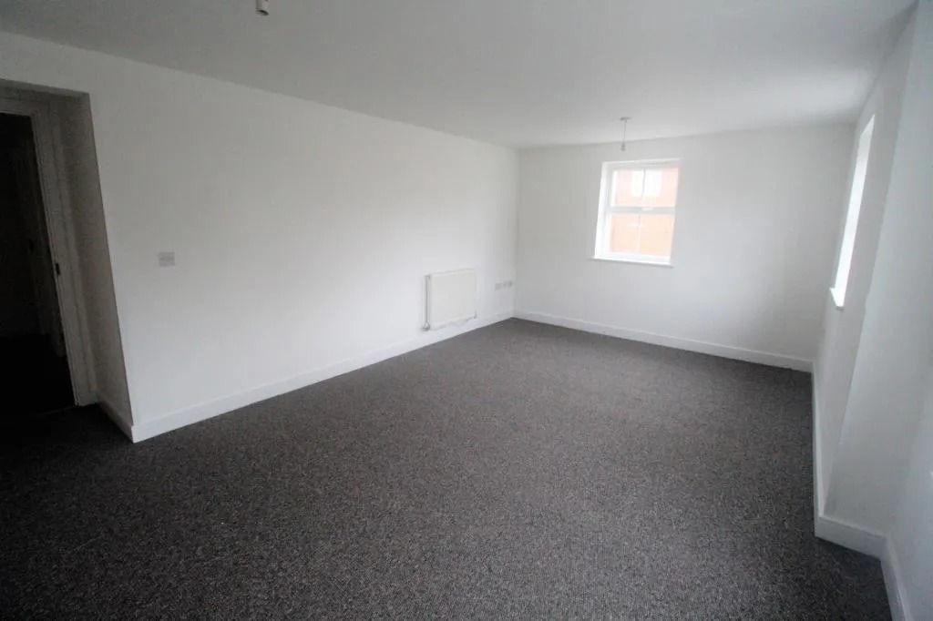 2 Bed-Flat John Mace Road, Colchester CO2