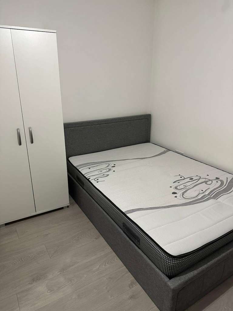 Studio Flat in London Harrow HA20QQ