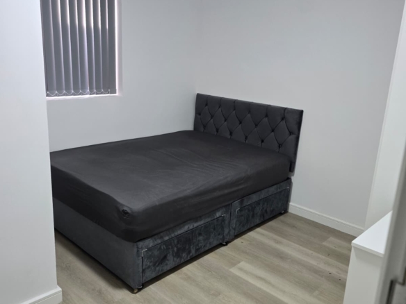 Studio Flat To Rent in Beaconsfield HP9